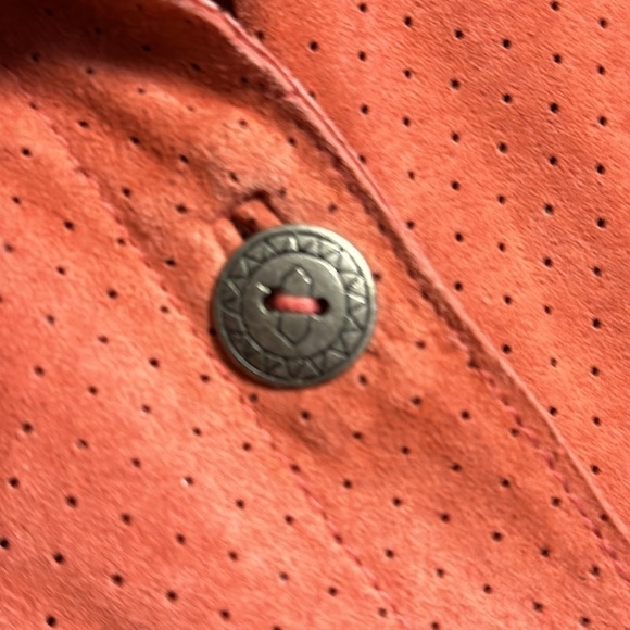 CHICO’S 💯 Leather Suede Shirt Jacket Salmon Pink Sz 2 (L-12) - Picture 4 of 10